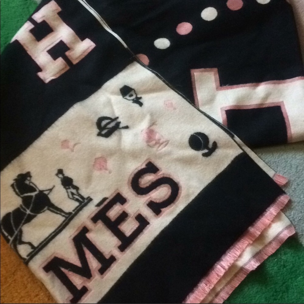 💯 % Cashmere oversized blanket shawl !!!